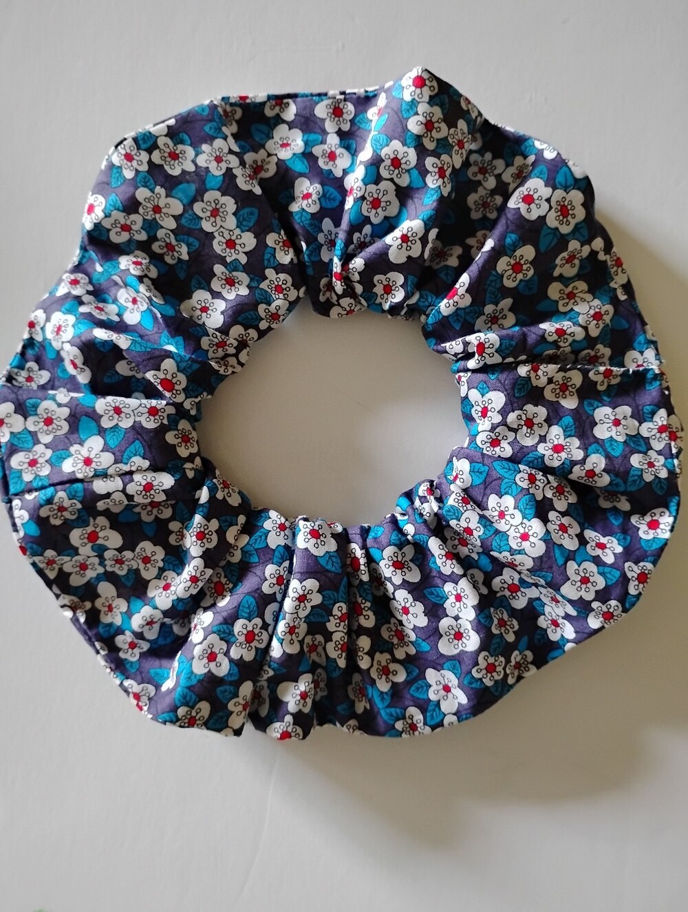 Liberty Art Fabric Scrunchie Ffion Blue White Red Ditsy Micro Floral Bespoke
